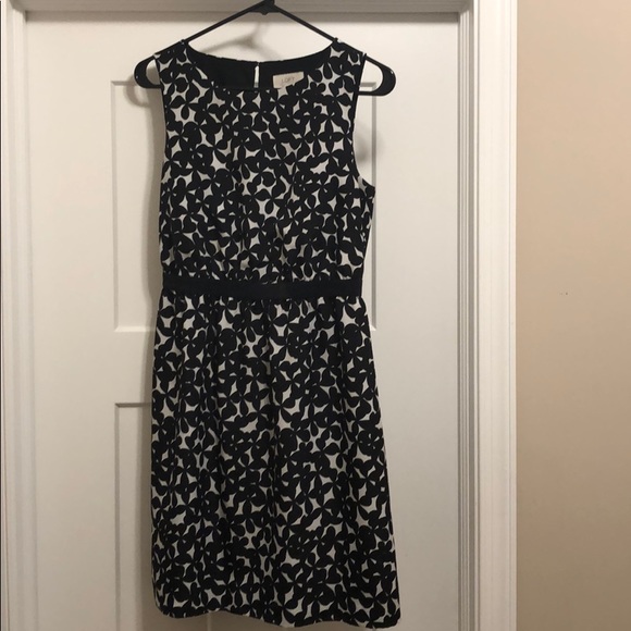 LOFT Dresses & Skirts - Size XS Ann Taylor LOFT dress.